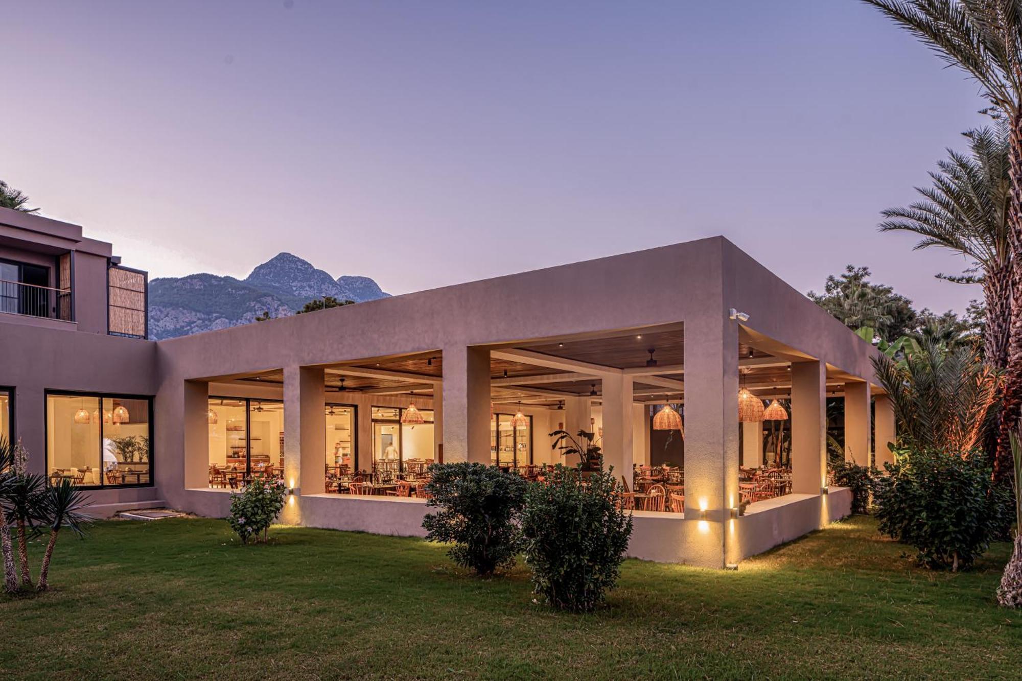 Balmy Beach Resort Kemer Exterior photo